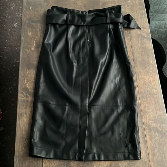ZARA BLACK FAUX LEATHER PENCIL SKIRT WITH waist belt Sz-Xs - Picture 11 of 13